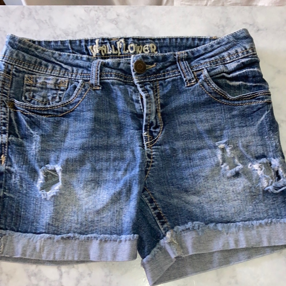 Wallflower Jean Shorts